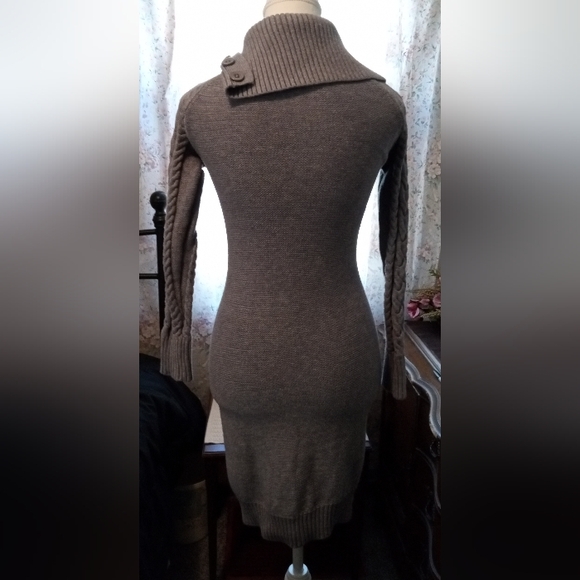 NWOT Grey Cable Knit Sweater Dress Size S - Picture 4 of 12
